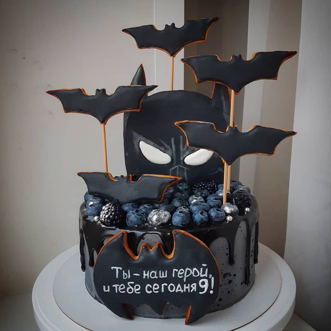 Торт с Бэтменом для мужчины