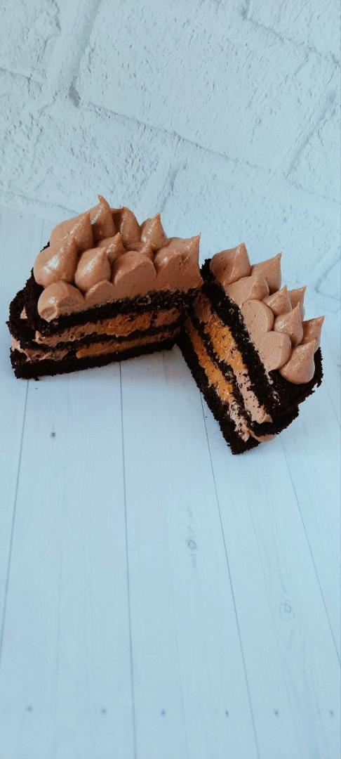 Пирожное шоколад-карамель