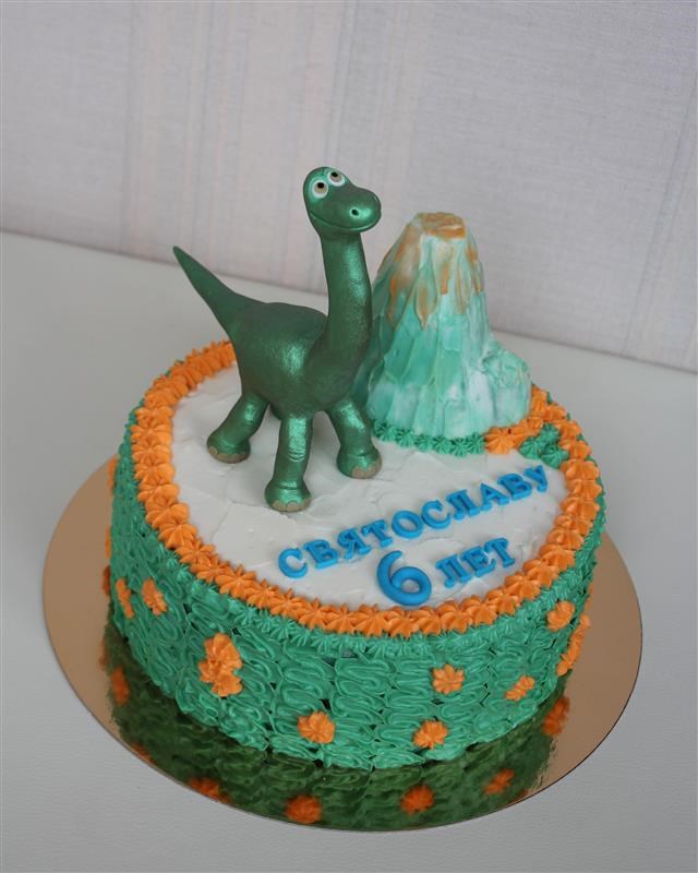 Кремовый торт по мотивам м/ф "Хороший динозавр"