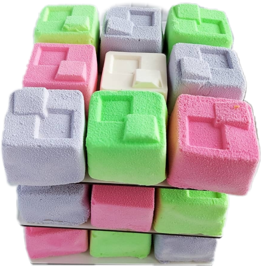 Кубик-рубик .вес 2,5кг