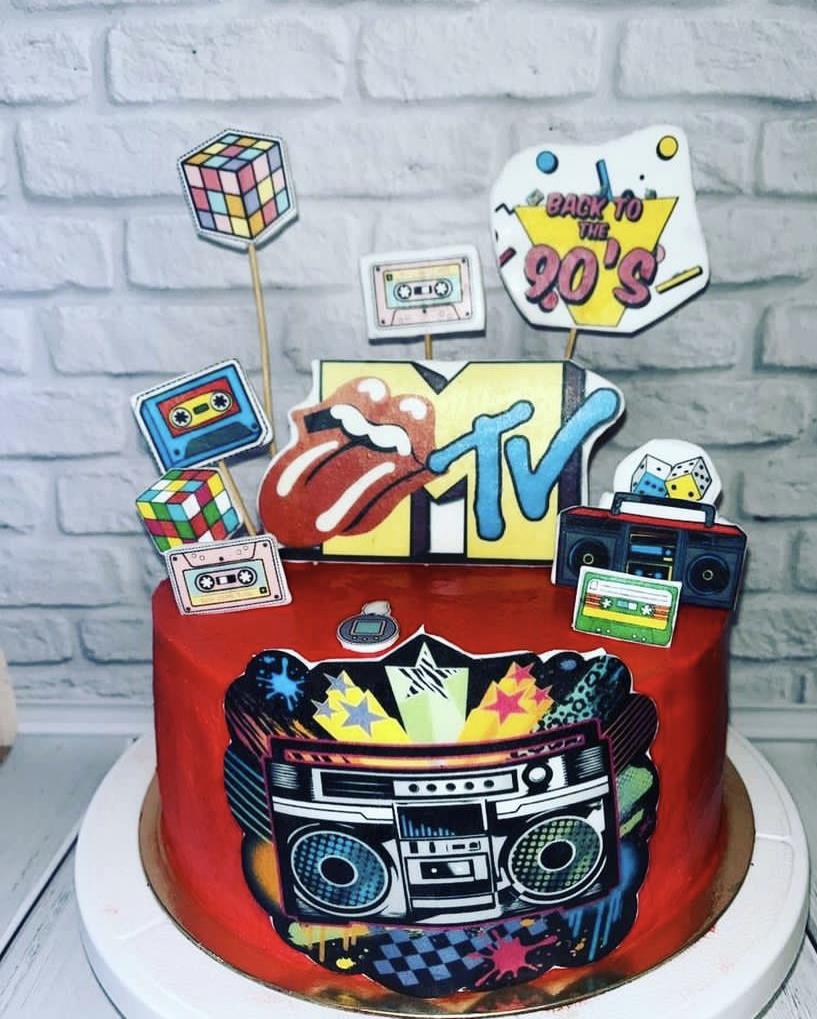 Торт в стиле 80-х,90-х