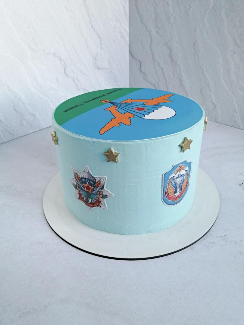 Фундучный торт для мужчины на День рождения.