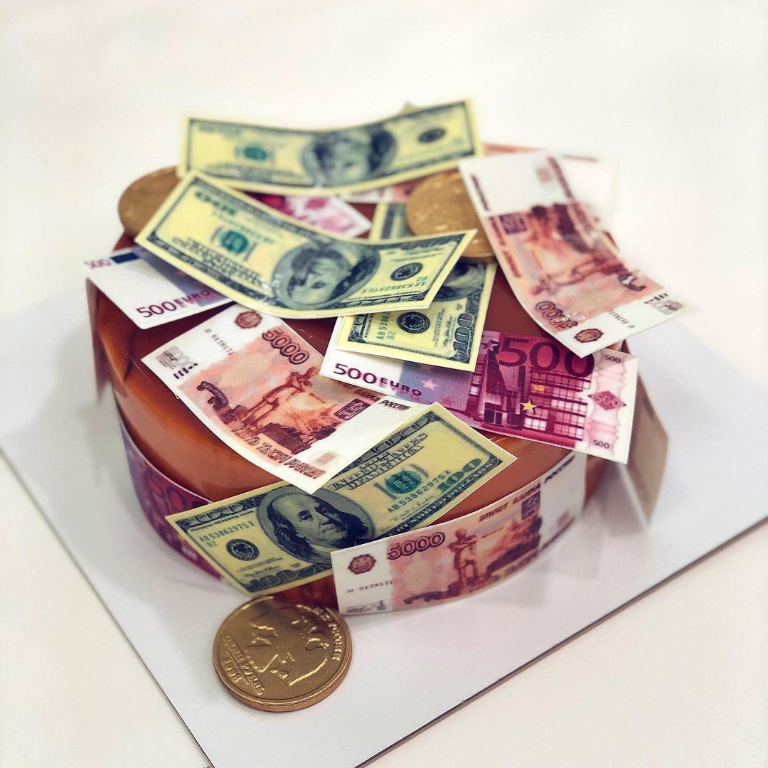 Торт с деньгами из сахарной бумаги