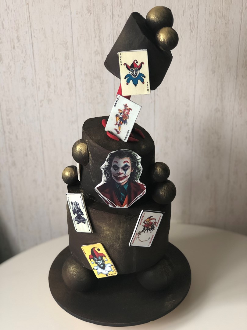 Антигравитационный торт Джокер