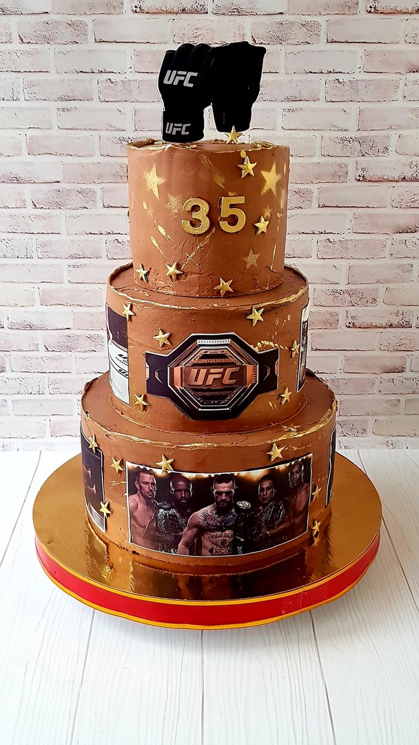 Торт для бойца UFC