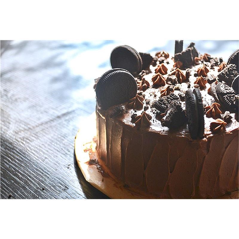 Шоколадный торт с шоколадно-сырным кремом и вишнёвым кули